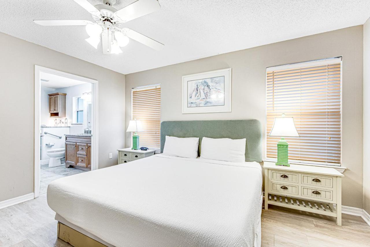 5 Bed 2 Bath Vacation Home In 데스틴 외부 사진