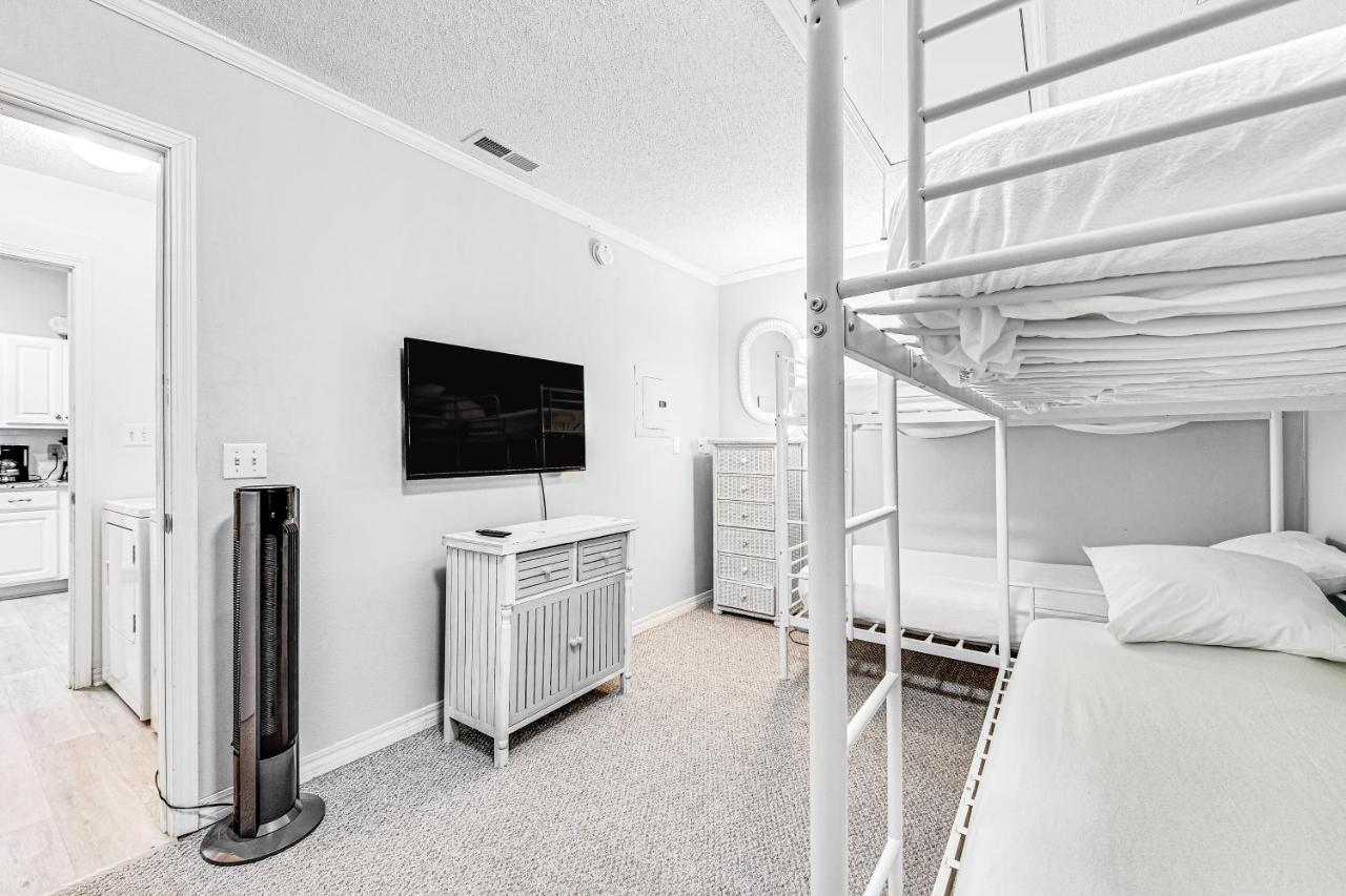 5 Bed 2 Bath Vacation Home In 데스틴 외부 사진